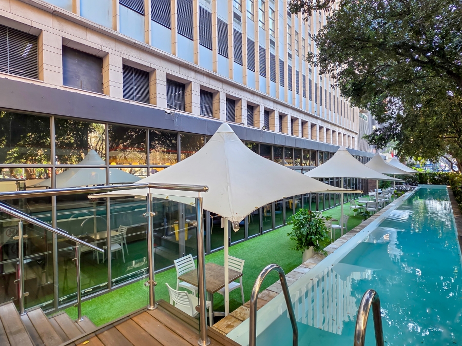 1 Bedroom Property for Sale in Cape Town City Centre Western Cape